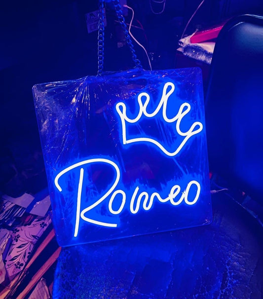 SINGLE NAME NEON SIGN WITH CROWN & HEART