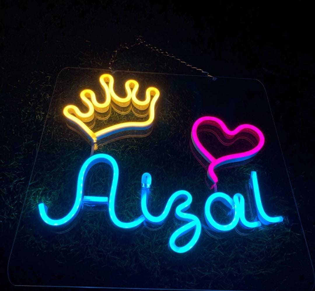 SINGLE NAME NEON SIGN WITH CROWN & HEART